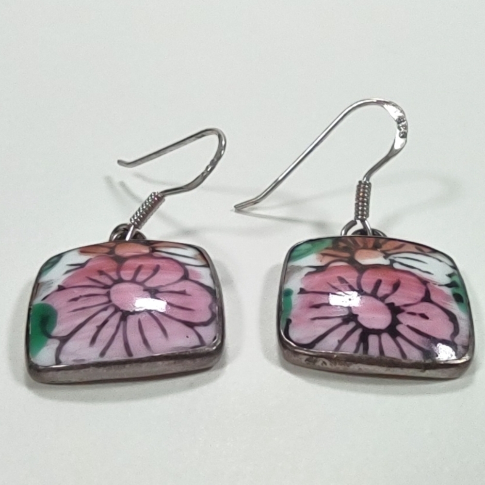 Vintage Ming Dynasty Pink Floral Porcelain Sterling Silver Fishhook Earrings - Picture 5 of 8
